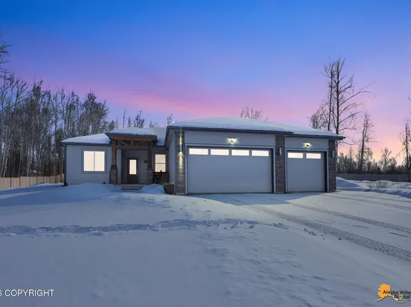 6565 W Creeksedge Dr, Wasilla, AK 99623