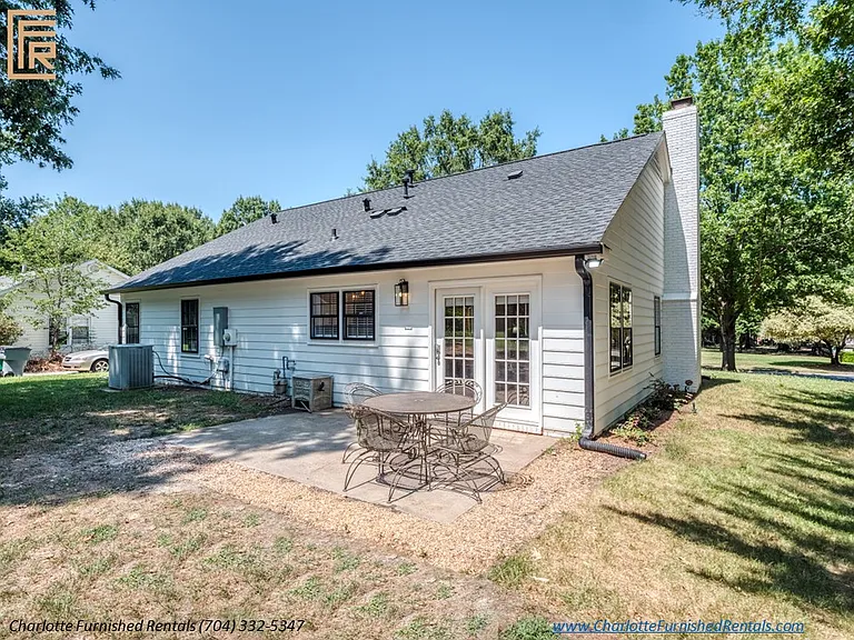 2528 Birnen Dr — Photo 31