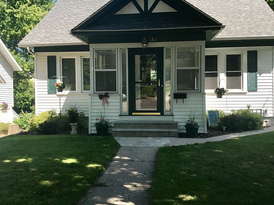 Charming home near parks