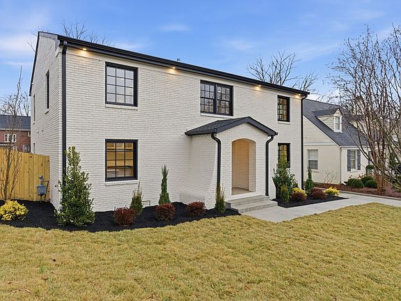 5th image of 206 Cherokee Rd