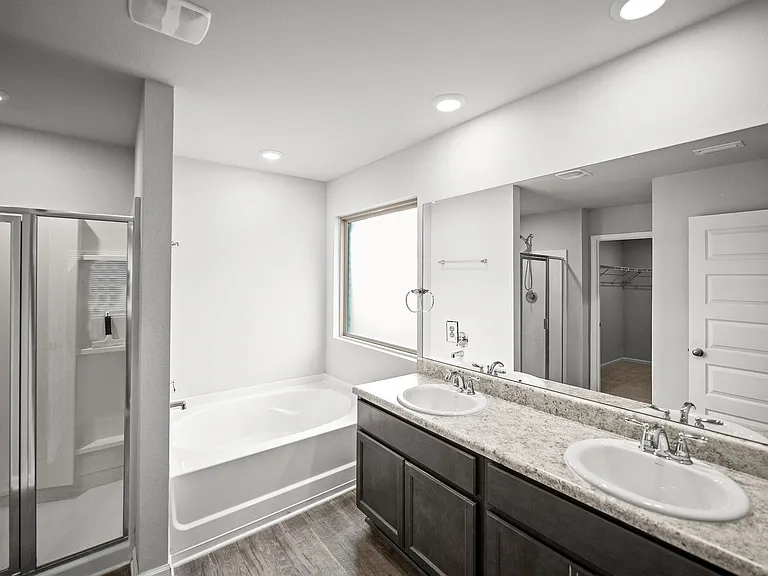 1487 Majesty Loop — Photo 12