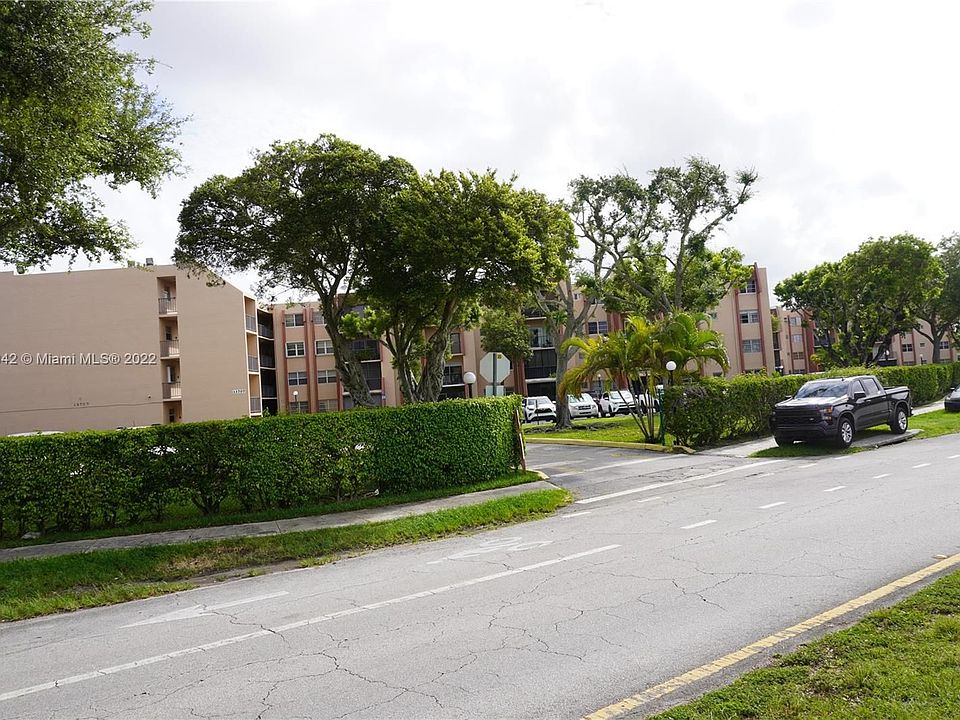 1st image of 13707 Kendale Lakes Cir #314