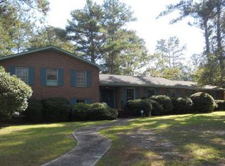 1107 Victoria Dr, Dublin, GA 31021