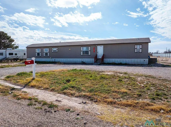 2101 Mora St, Carlsbad, NM 88220