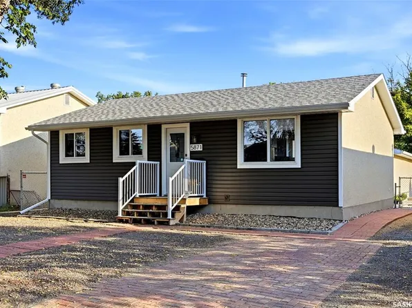 5871 McKinley AVENUE, Regina, SK S4T 6P4