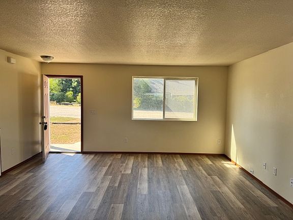 4th image of 3526 Britt Ave #A