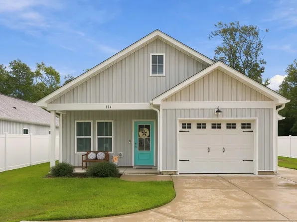 174 Norris Rd #2, Swansboro, NC 28584