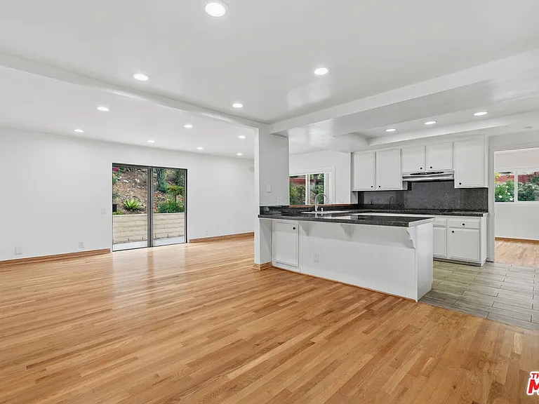 17265 Avenida De La Herradura — Photo 10