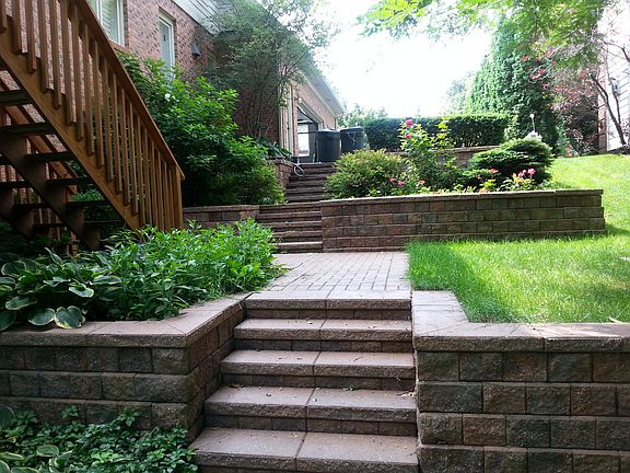 5th image of 6484 W Oaks Dr