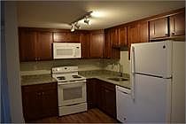 1BR kitchen