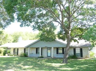 1200 S Gabriel Dr, Leander, TX 78641