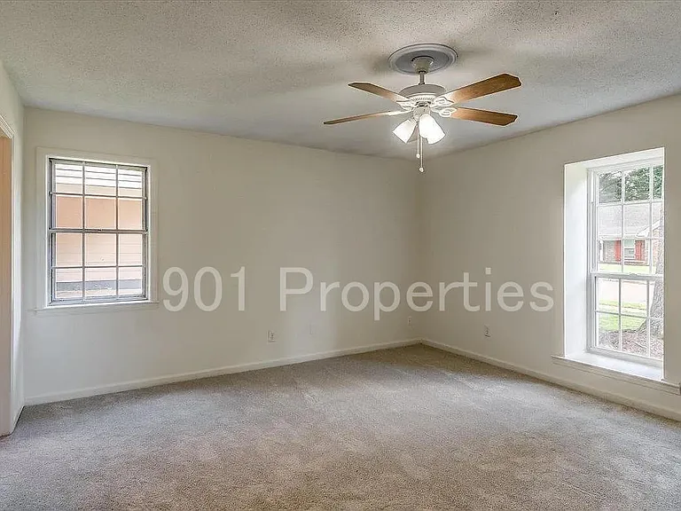 5548 Montpelier Dr — Photo 12