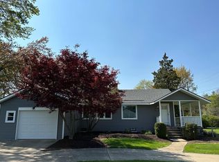 7475 Pontiac Lake Rd, Waterford, MI 48327