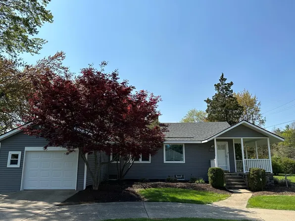 7475 Pontiac Lake Rd, Waterford, MI 48327