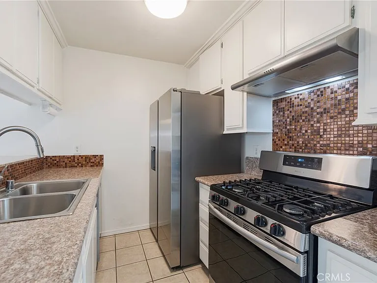 2306 Delaware St #B — Photo 5
