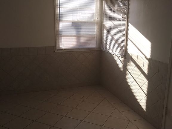 3rd image of 3727 W 225th St
