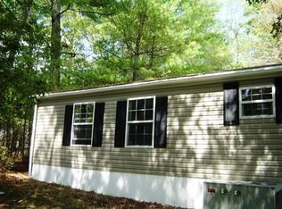 18 Lincoln Cir, Carver, MA 02330