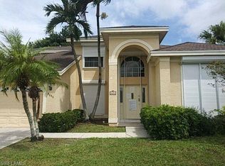 6654 Huntley Ln N, Naples, FL 34104