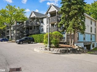 2030 Cleaver Ave #201, Burlington, ON L7M4C3