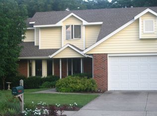 3905 Wakefield Dr, Columbia, MO 65203