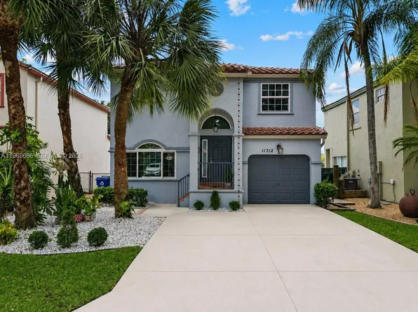 11712 SW 1st St, Coral Springs, FL 33071