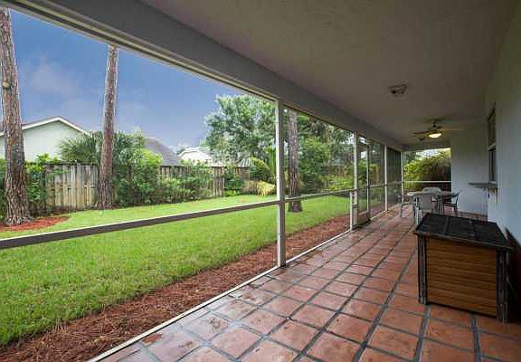 Home For Sale In Meadowland Cove