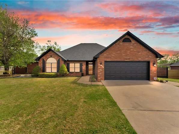 22849 Lawlis Rd, Siloam Springs, AR 72761