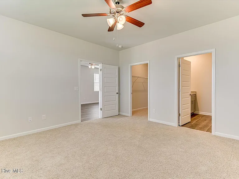 5167 Captain Dr — Photo 25