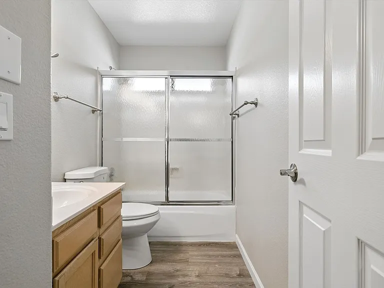 5936 E Phelps Rd — Photo 28