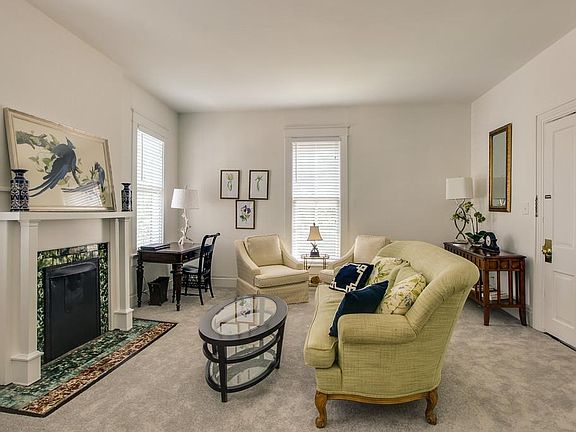 4th image of 210 5th Ave S APT 3