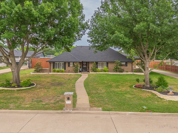 204 Suntide Dr, Sunnyvale, TX 75182