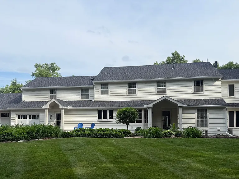 17901 Maple Hill Rd — Photo 1