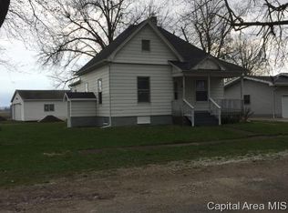 410 Gertrude St, Morrisonville, IL 62546