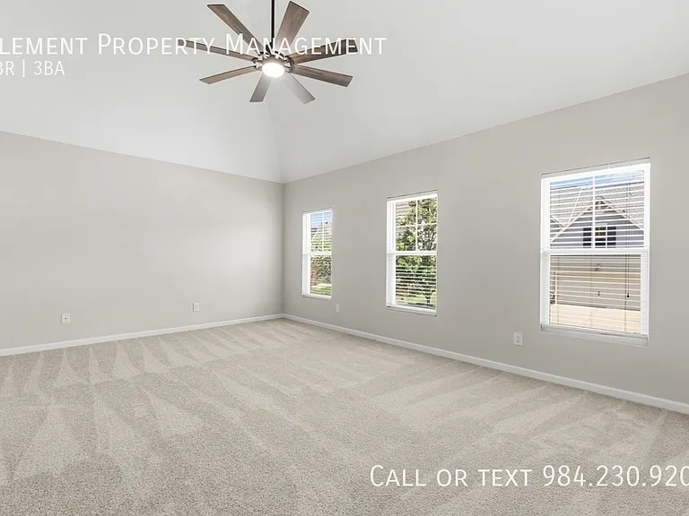 240 Quailwood Dr — Photo 20