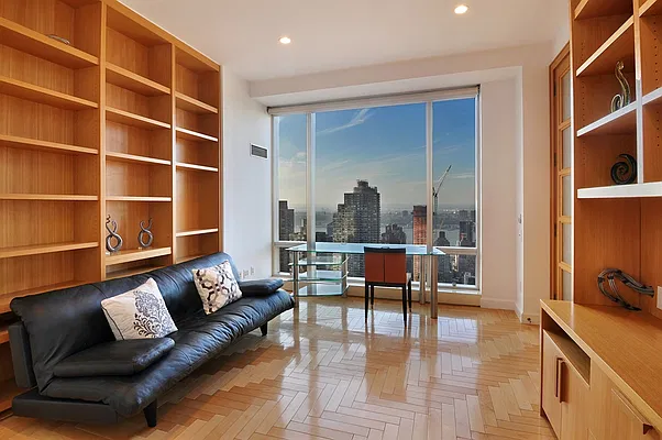 Sold by Corcoran | media 7