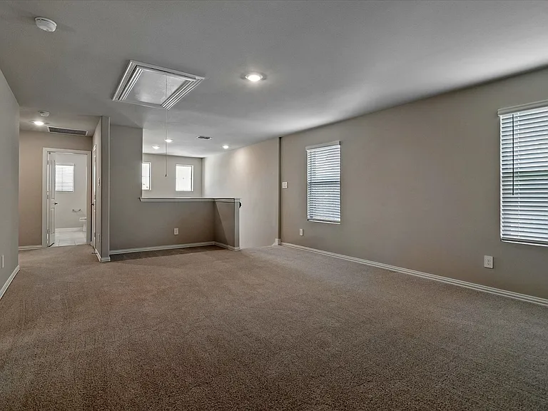 1414 Bridgestone Dr — Photo 11