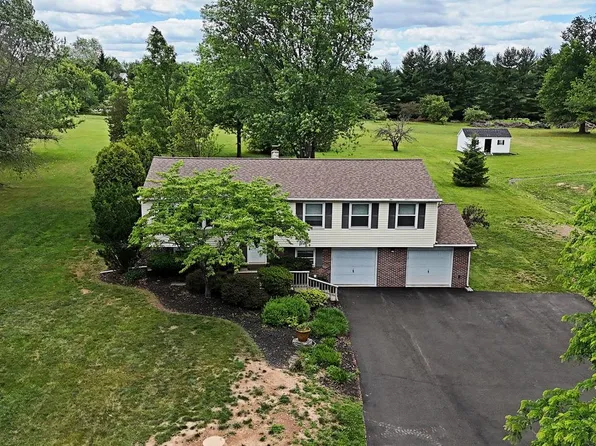 1002 Telegraph Rd, Perkasie, PA 18944