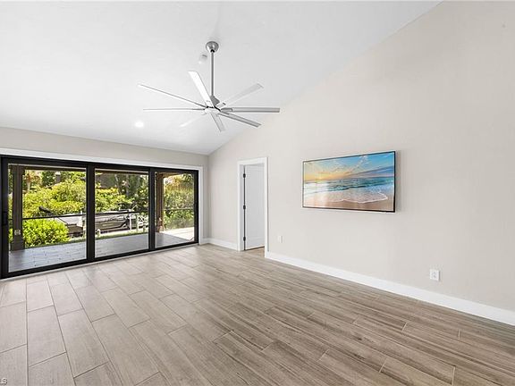 4th image of 20561 Porthole CT