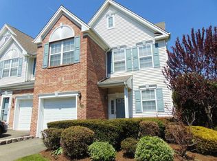 100 Cambridge Dr, Nutley, NJ 07110