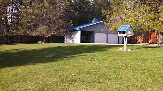 2nd image of 592 Joyner Dr W