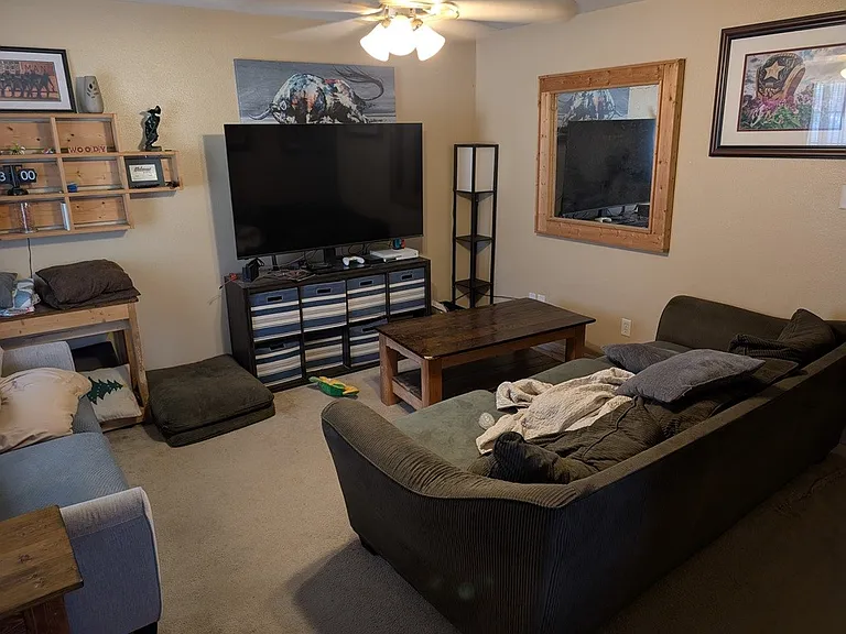 1504 Rock Hollow Loop — Photo 9