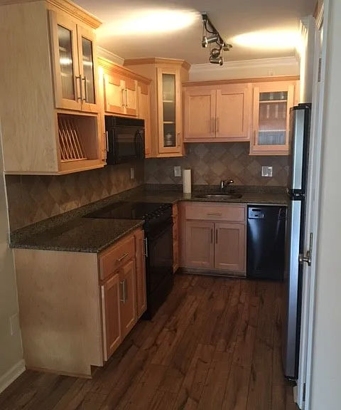 655 E Campus Rd #11 — Photo 9
