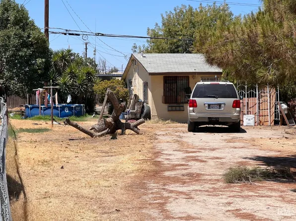 405 Jefferson St, Delano, CA 93215
