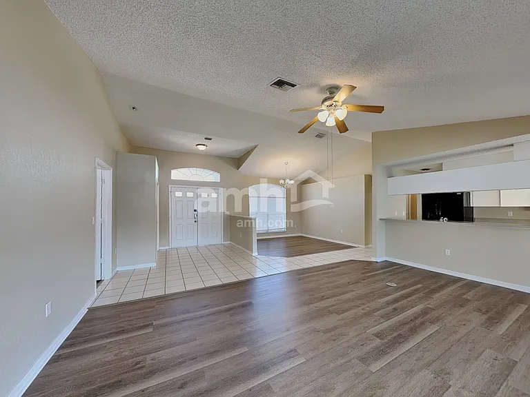8850 Napa Loop — Photo 6