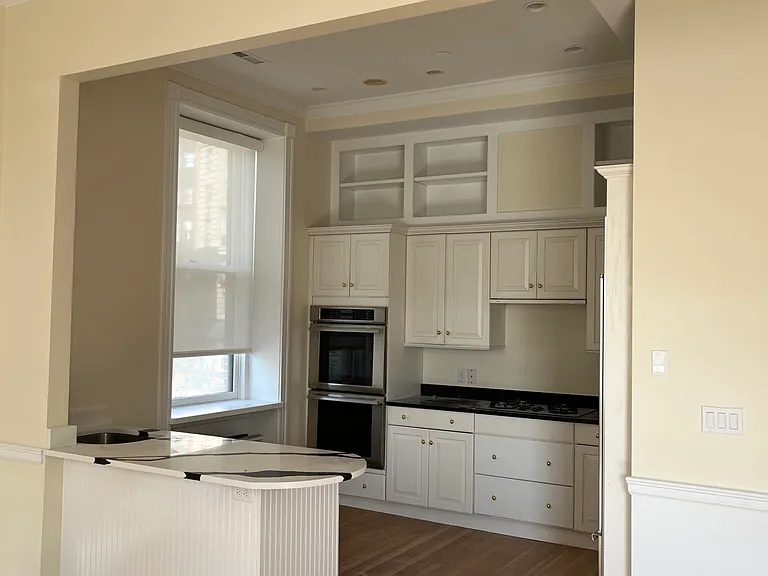 22 Beacon St #2 — Photo 3
