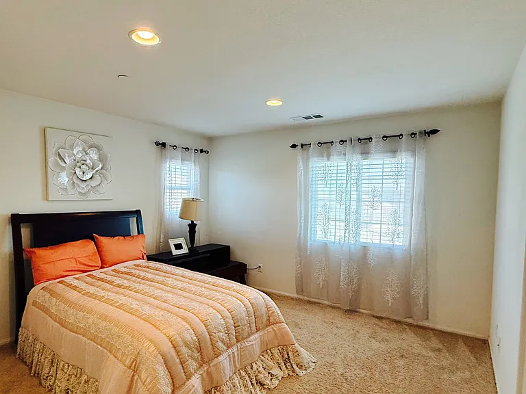 4613 Creek Cir — Photo 13