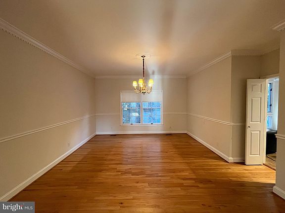 5th image of 5179 Macomb St NW