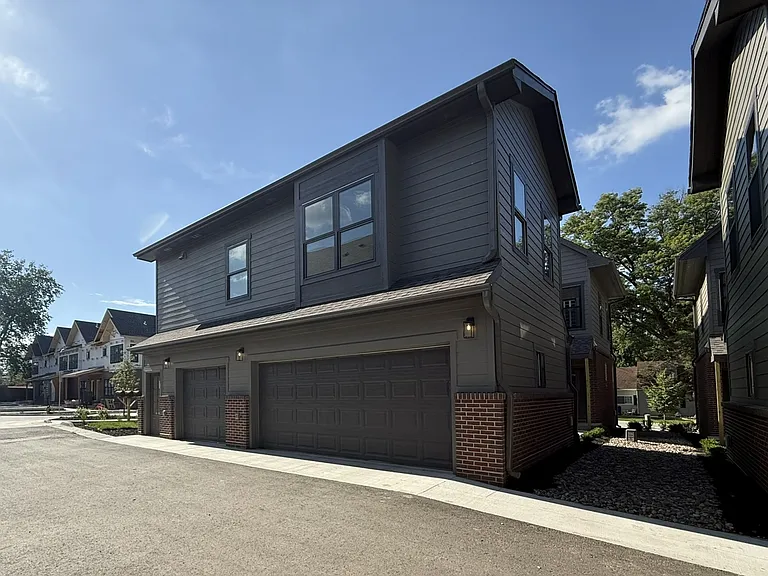 8113 Greystone St — Photo 12