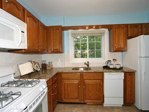 2nd image of 1302 Martha Custis Dr #521-13
