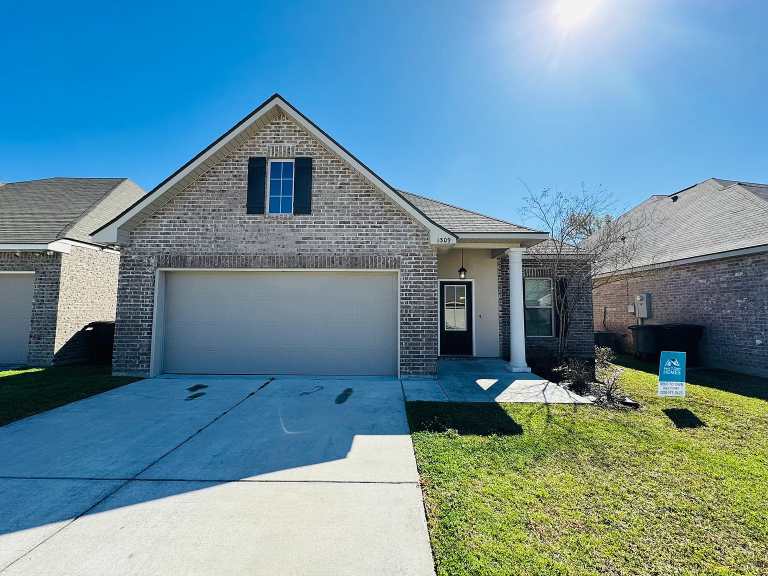 3 bed, 1629 sqft, $2,300 — Photo 2